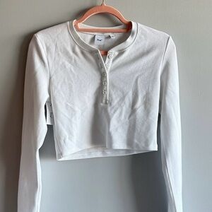 Aritiza Cropped Long Sleeve